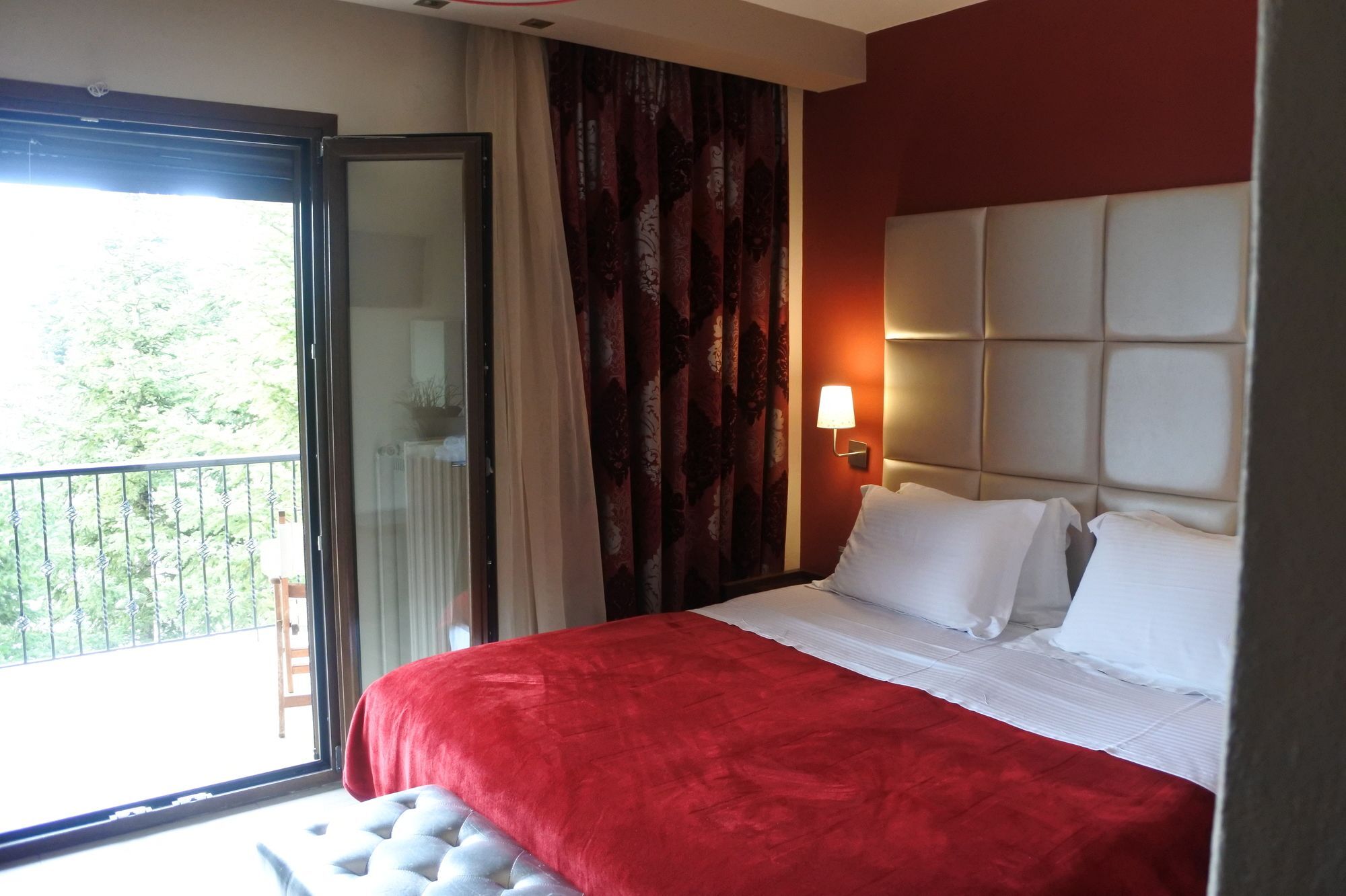 Hotel Konaki Arnaia Ngoại thất bức ảnh